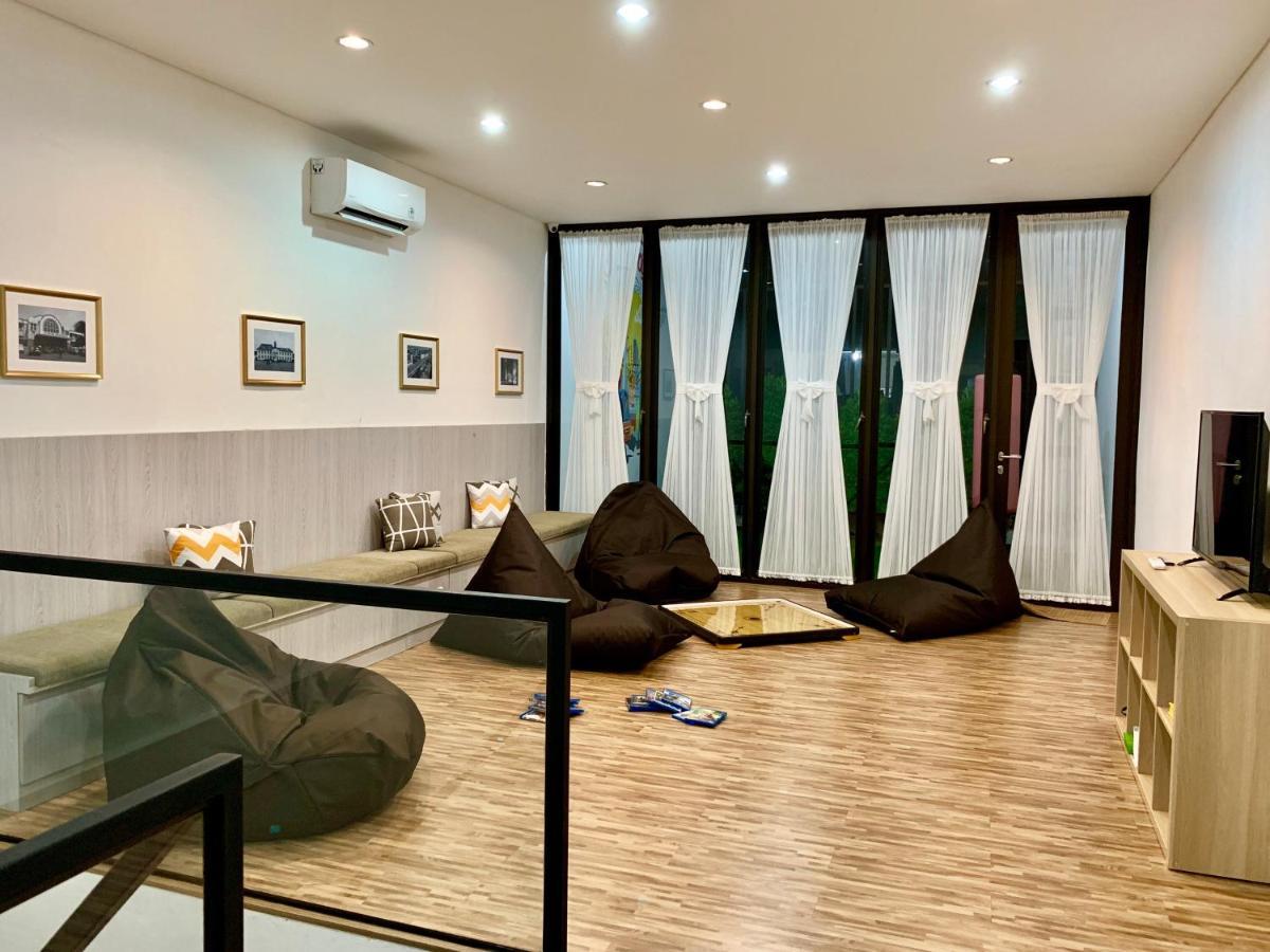 Stay Inn Hostel จาการ์ตา ภายนอก รูปภาพ