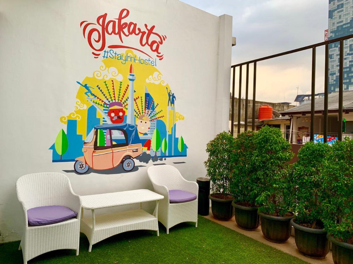 Stay Inn Hostel จาการ์ตา ภายนอก รูปภาพ