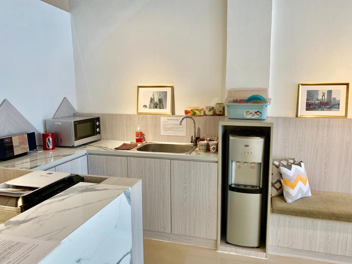 Stay Inn Hostel จาการ์ตา ภายนอก รูปภาพ